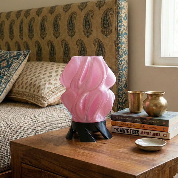 Aivanha Curve Lamp